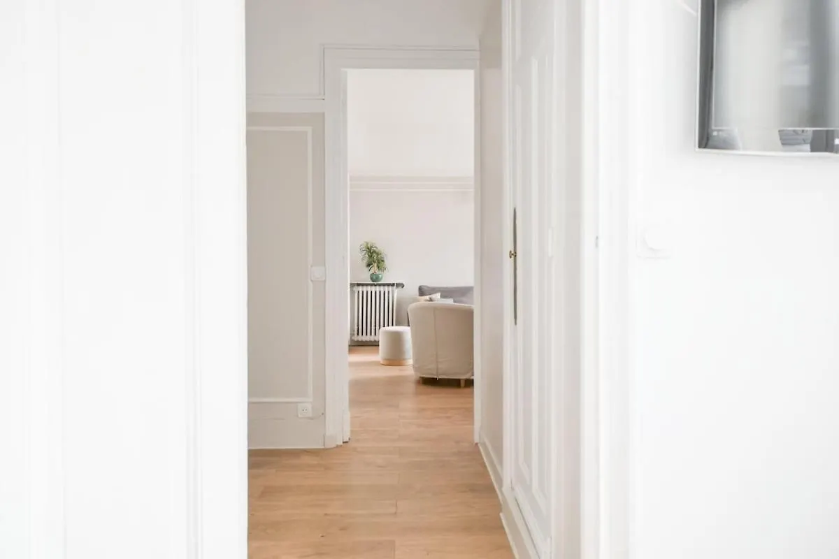 Chic Apartment On The Champs-Elysees With Ac Paris 0*,
