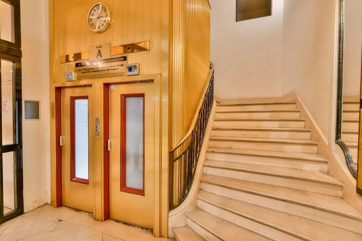 Chic Apartment On The Champs-Elysees With Ac Paris 0*,